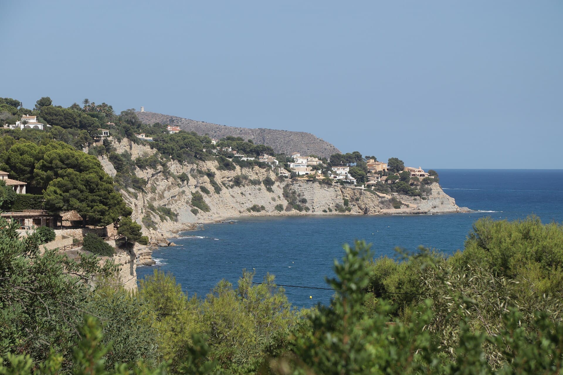 Calas de Benissa — Navegación privada con patrón desde Altea, Costa Blanca