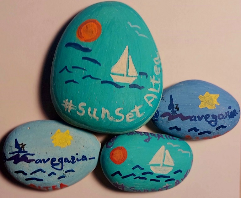 Look for the hidden stone in Altea this summer and experience the Altea sunset